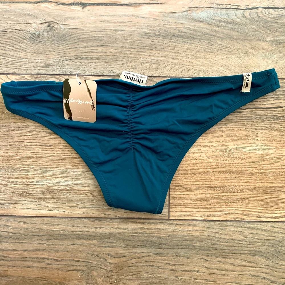Rhythm bikini bottom - teal.